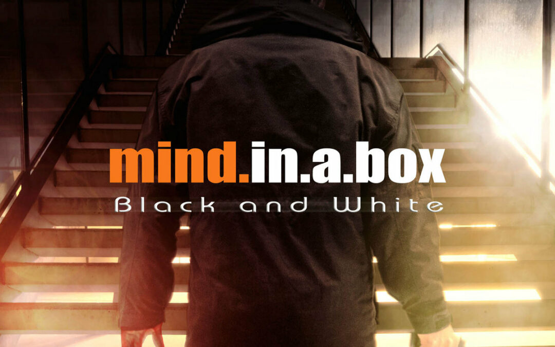 mind.in.a.box, “Black And White”